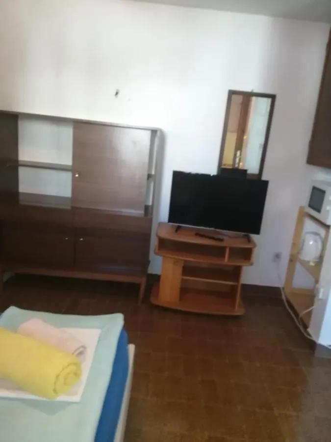 Apartment Apartmani Rosanda 2 Petrcane Croatia